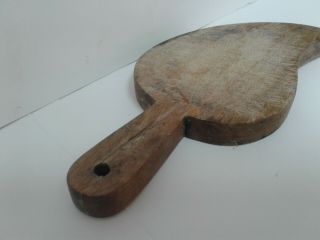 Antique Primitive One Piece Of Wood Bread Cutting Board Plate Shape Of Leaf