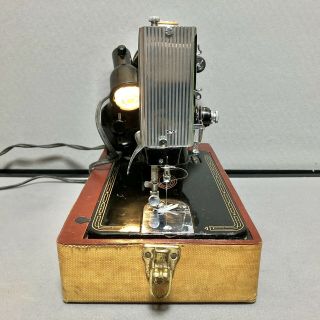 Vintage 1950 ' s SINGER 99K Sewing Machine - w/ accessories & case 3