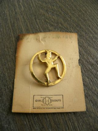 Antique Brownie Girl Scout Pin 1937 - 39 Rare Membership,  W/ Card