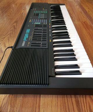 Vintage Yamaha PSR - 36 MIDI FM 1988 Portable Synthesizer Keyboard 2
