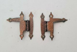 Vintage Pair Colonial Butterfly Hinge Hammered Copper Spade Tips Face Flush