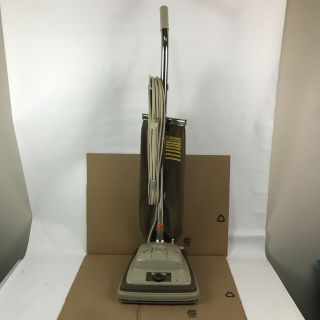 Vintage Eureka Quick Kleen Upright Vacuum Cleaner - Model C2720 6.  A5