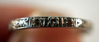 Antique 1925 18k White Gold Ring With 3 Little Diamonds Size 6.  75 1.  6 Grams