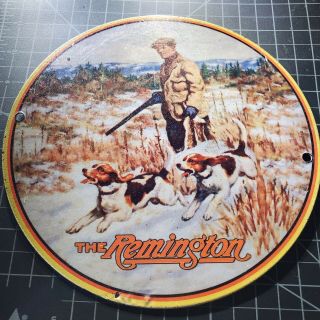 Vintage Remington Hunting Fire Arms Hound Dog Porcelain Man Cave Garage Sign