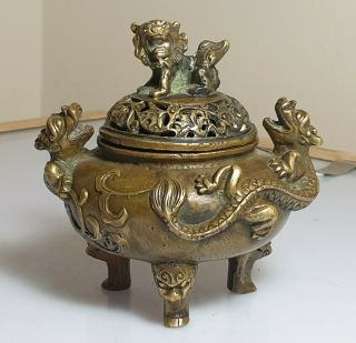 A Fine Qing Dynasty Bronze Covered Tripod Incence Burner / Censer.