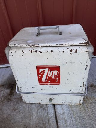 Vintage 7 Up A1 Progress Refrigerator Co.  Soda Cooler W/ Tray