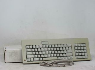 Vintage Apple M0116 Keyboard W/ Box And Cable