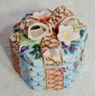 Fitz And Floyd Six Sided Trinket Box Porcelain Gift Ribbon Floral Hexagon Flower