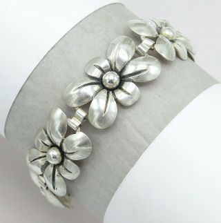 Vtg 1930s - 40s Art Deco Sterling Silver Repousse Flower Link Bracelet