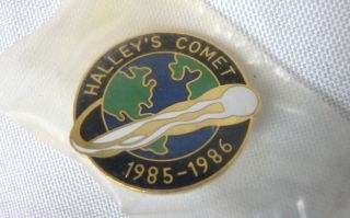 1985 – 1986 Halley’s Comet Pin