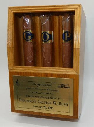 2005 President George W.  Bush 2nd Inauguration 3 Cigar Set Custom Case W/plaque