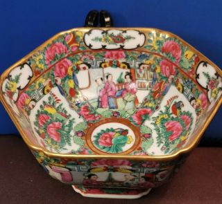 Vintage Oriental Chinese Famille Rose Medallion Footed Bowl Hand Painted