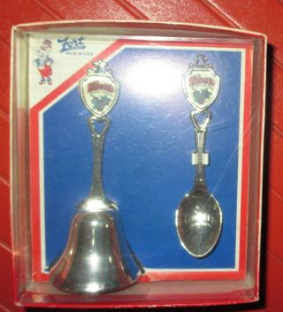 Fort Inc.  Usa Knotts Berry Farm Souvenir Set Bell Spoon
