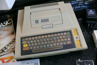 ATARI 400 HOME COMPUTER Vintage Electronic TV Console Game System ✨Gorgeous✨ 2