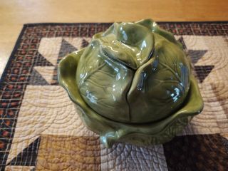 Holland C Dot Mold Lettuce Cabbage Bowl Dish With Lid Green And Date?