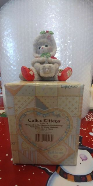 Enesco Calico Kittens 628174 Wrapped In The Warmth Of Friendship