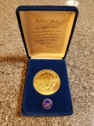 Medal Of Merit George Bush Republican Presidential Task Force Box