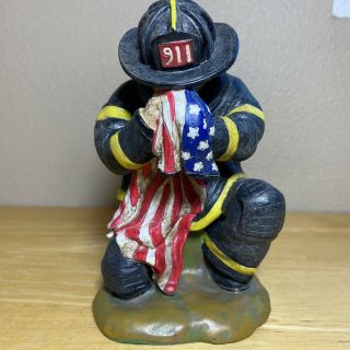 2002 Zatta 9/11 Fireman Firefighter Statue 6” Tall Plastic Resin Nyc