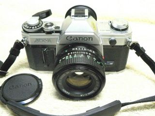 Vintage Canon At - 1 35mm Slr Camera W/ 50mm F/1.  8 Lens.  Collector Quality
