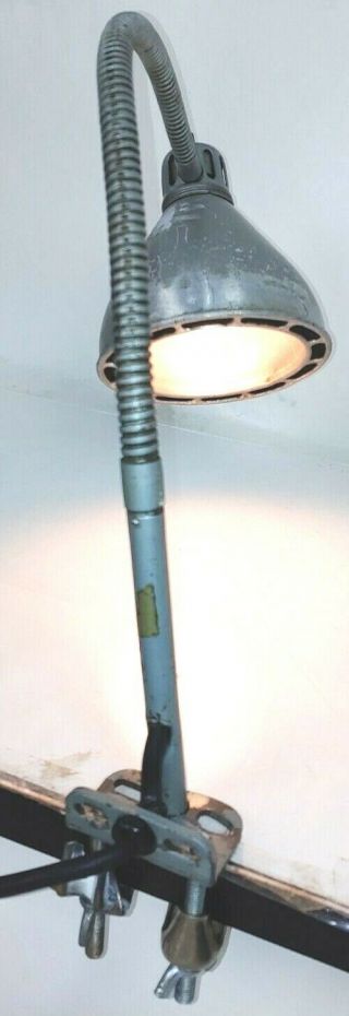 Vintage Industrial Flexible Arm Work Bench Machinist Lamp Table Mounted Grey