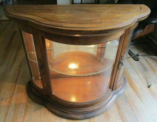Vintage Butler Design Curved Glass Curio Display Lighted Case Cabinet Kiefers