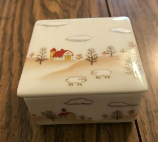Treasure Masters - Small Square Porcelain Trinket Box - " Barnyard " -