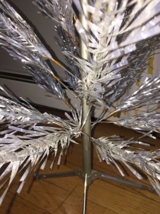 Vintage Silver Splendor Aluminum Christmas Tree 4 1/2ft with Box 2