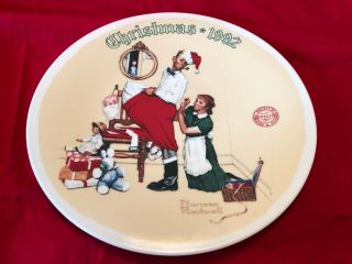 Vintage Norman Rockwell Christmas Surprise Collector Plate 13276b Knowles 1992