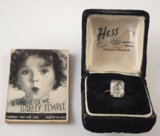Vintage Shirley Temple Movie Flip Book And Ring With Child Shirley? Holding Doll