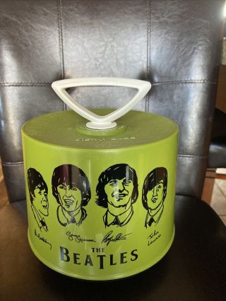 Vintage Disk Go Case With Beatles Image