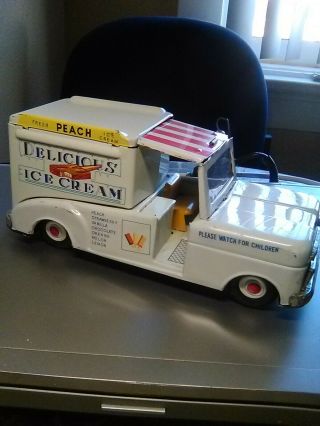 Vintage Tin Toy Ice Cream Truck 1960.  Deliclous Ice Cream Truck