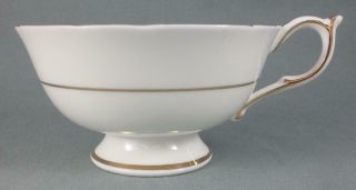 Vintage PARAGON England LILAC Blue Tea Cup & Saucer 3