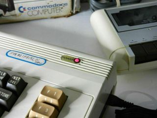 Vintage Commodore Vic - 20 Personal Color Home Computer Box 2