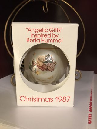 Vintage 1987 Schmid Berta Hummel Angelic Gifts Christmas Ornament W Box