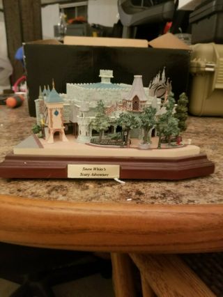 Olszewski Miniature Disneyland Fantasyland Snow White 