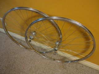 Early 1980’s Vintage Araya 27” X 1¼” Clincher Road Wheelset With Sunshine Hubs