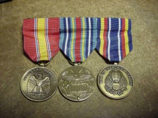 Us Navy Military 3 Campaign Service Medal Bar