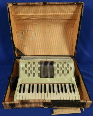 Vintage Settimio Soprani Piano Accordion 22/265 W/ Ohsc Made In Italy