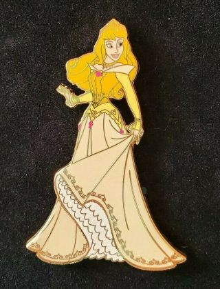 Rare Pin 54677 Disney Gold Dress Princess Aurora Le 100 Noc Sleeping Beauty 2007