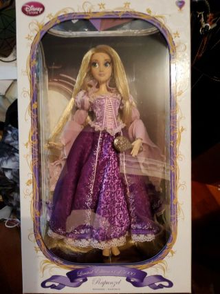 Disney Store 17 " Rapunzel Doll Limited Edition 5000 Nib Tangled