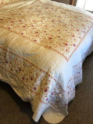 Vtg Antique Quilt Full Sz Embroidered 88” X 80” Cotton Bedspread Flowers