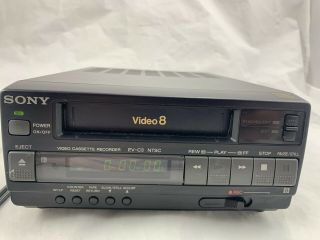 Vintage Sony Ev - C3 Video 8 Vcr Player Recorder No Remote Powers On
