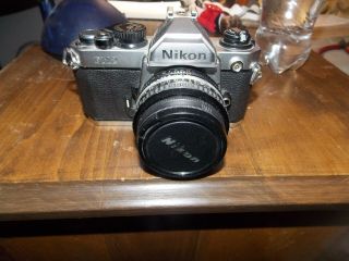 Vintage Nikon Fm2 35mm Camera & 50mm Lens Battery