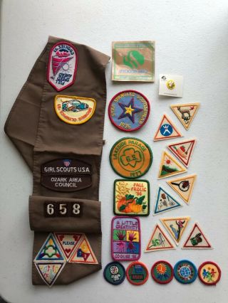 Vintage Girl Scout Sash,  Badges,  Pins,  And Decal