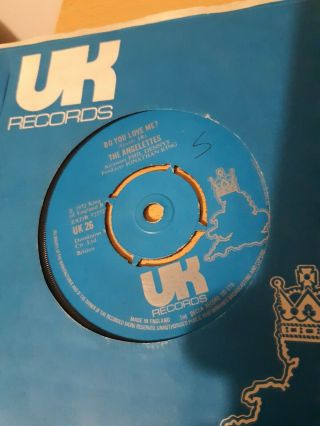 The Angelettes " Do You Love Me? " 7 " Single (1972) Uk Records Uk 26 Vinyl
