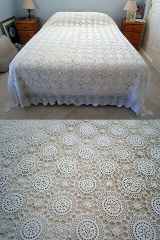 274cm Vintage Antique White Floral Crochet Lace Bedspread Tablecloth Queen King