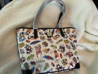 Nwt Disney Dooney & Bourke Captain Mickey & Friends Ink & Paint Cruise Tote