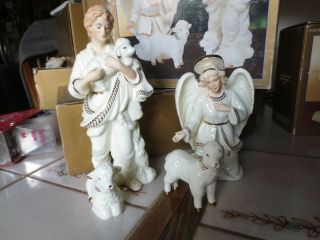Vintage JADE PORCELAIN Bon Ton Set of 4 Nativity Figurines w/Gold Accent 3