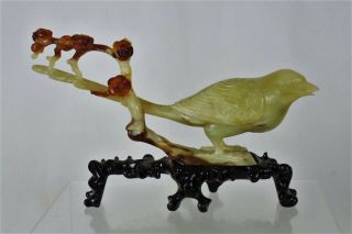 Fine Chinese Stone/agate Carving Of A Bird With Wooden Stand