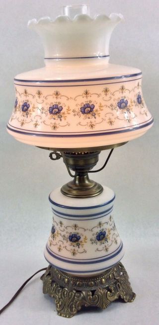 Vintage Parlor Lamp Quoizel Gone With The Wind Hurricane Blue Floral Glass 21 "